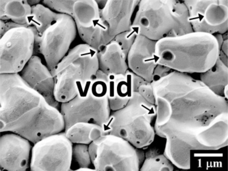 電鍍PC-Cu的SEM圖 電鍍PC-Cu的SEM圖