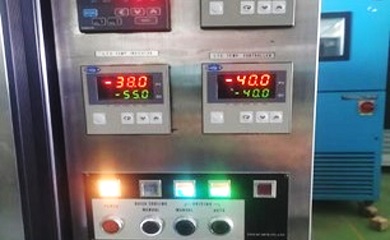 田葉冷熱沖擊試驗箱